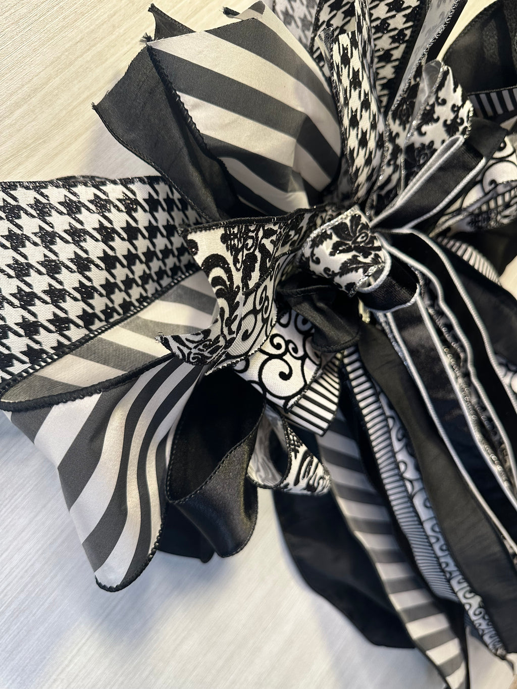 Belissima Luxury Oversized Door Bow | Black & White Damask, Stripes & Houndstooth Statement Bow