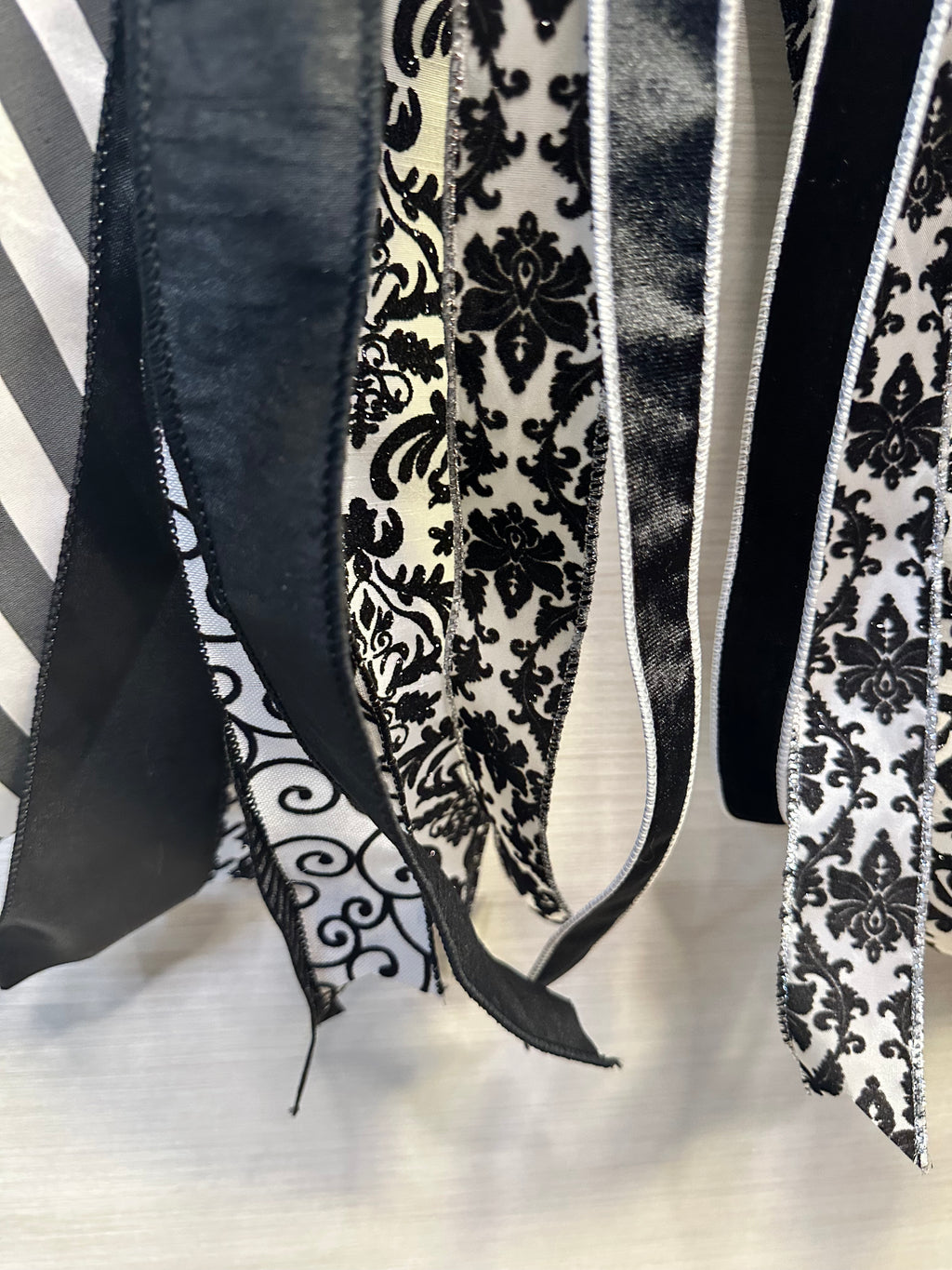 Belissima Luxury Oversized Door Bow | Black & White Damask, Stripes & Houndstooth Statement Bow