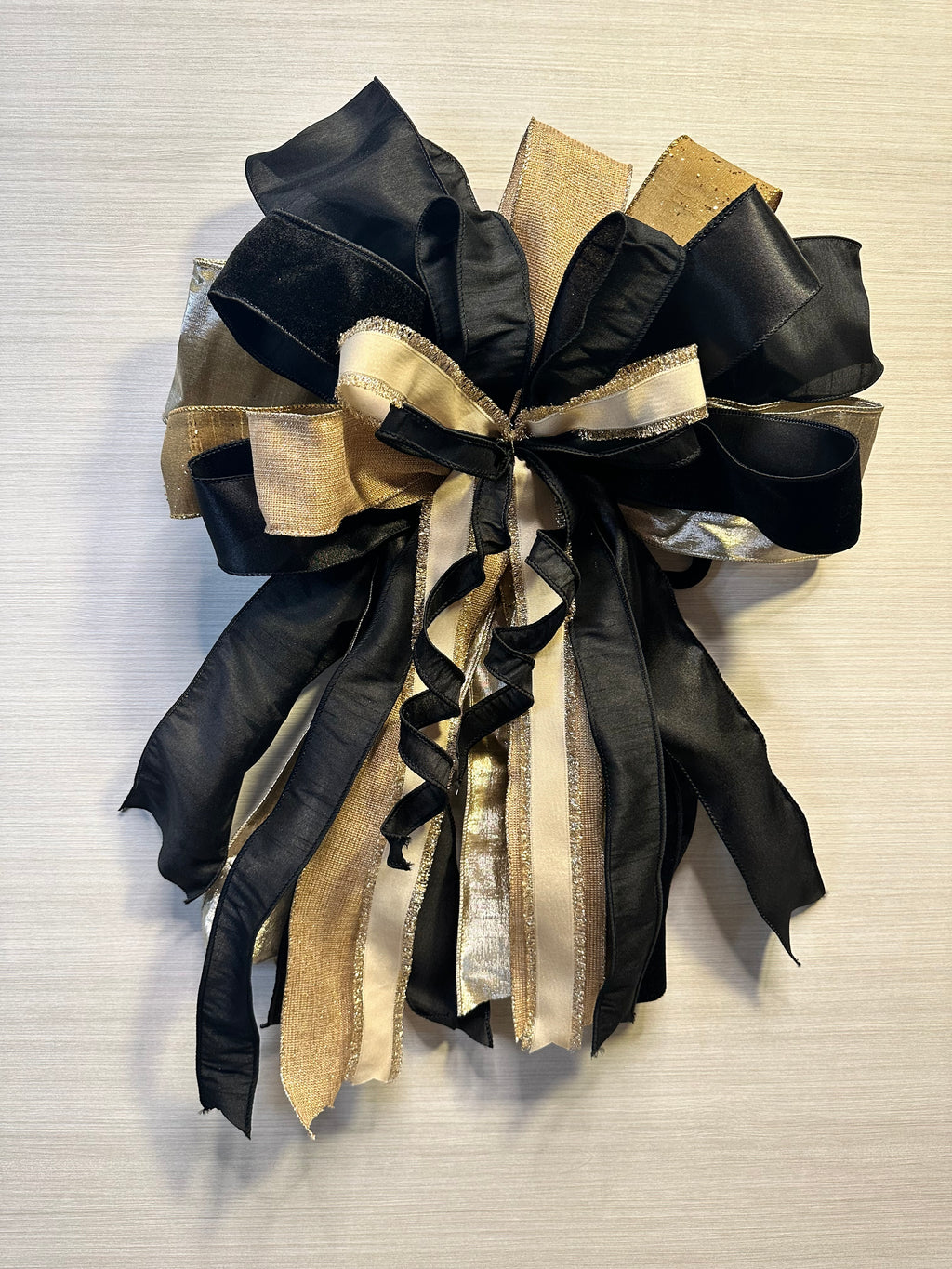 Champagne Noir | Luxury Oversized Door Bow  | Black & Gold Handcrafted Statement Bow