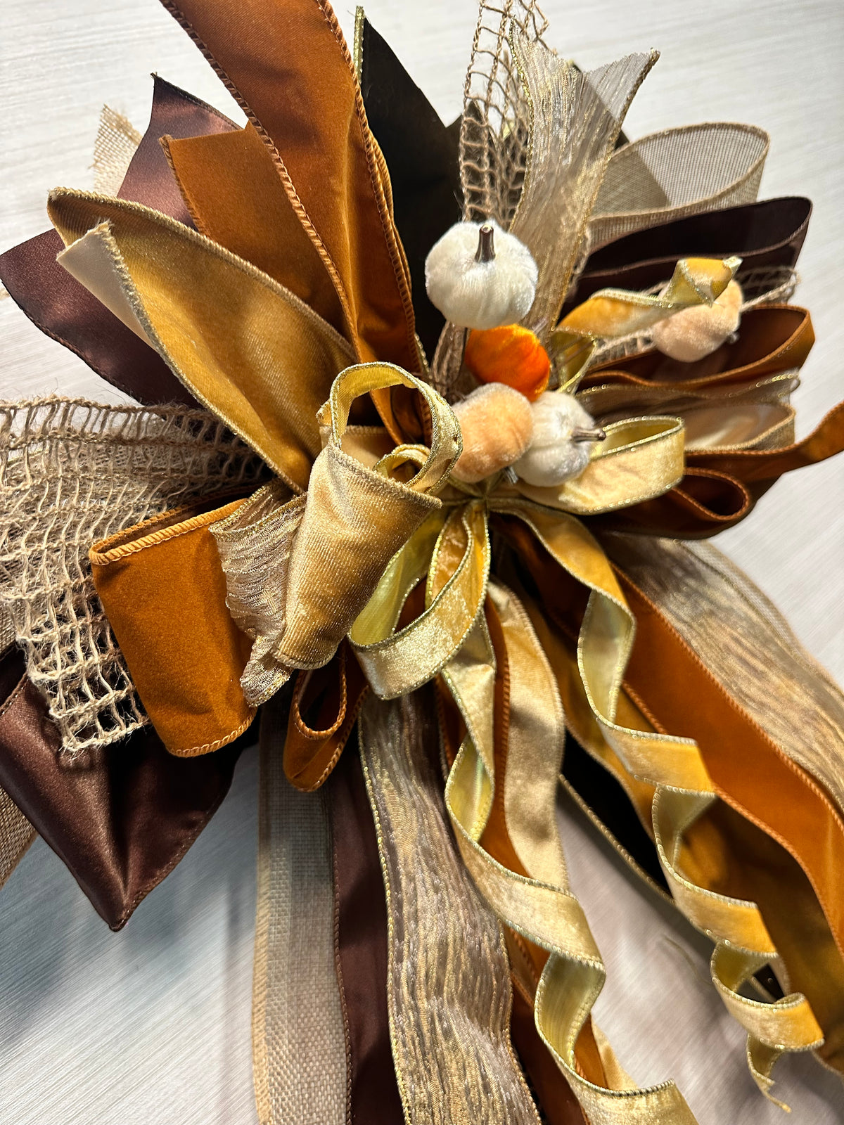 Chestnut & Champagne Luxury Oversized Door Bow – Brown, Gold & Champagne Fall Statement Bow